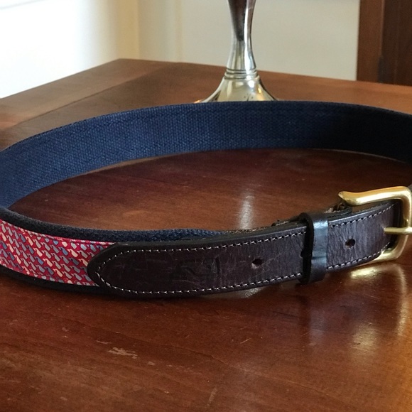 Mens Vineyard Vines Patriotic Leather Whale Belt 34 🐳  🇺🇸 - Picture 2 of 6